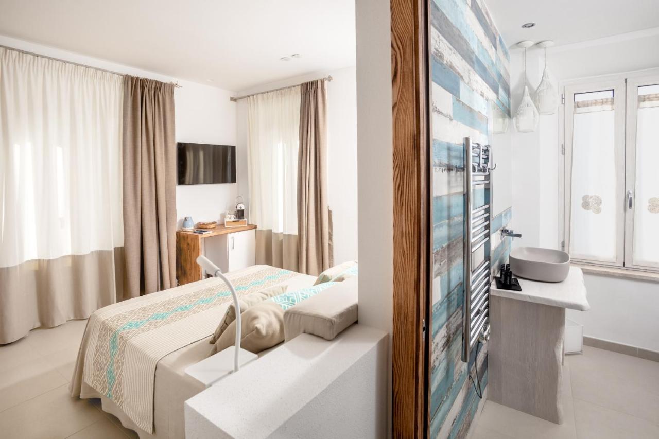 Assaje' Luxury Rooms Santa Teresa Gallura Ngoại thất bức ảnh