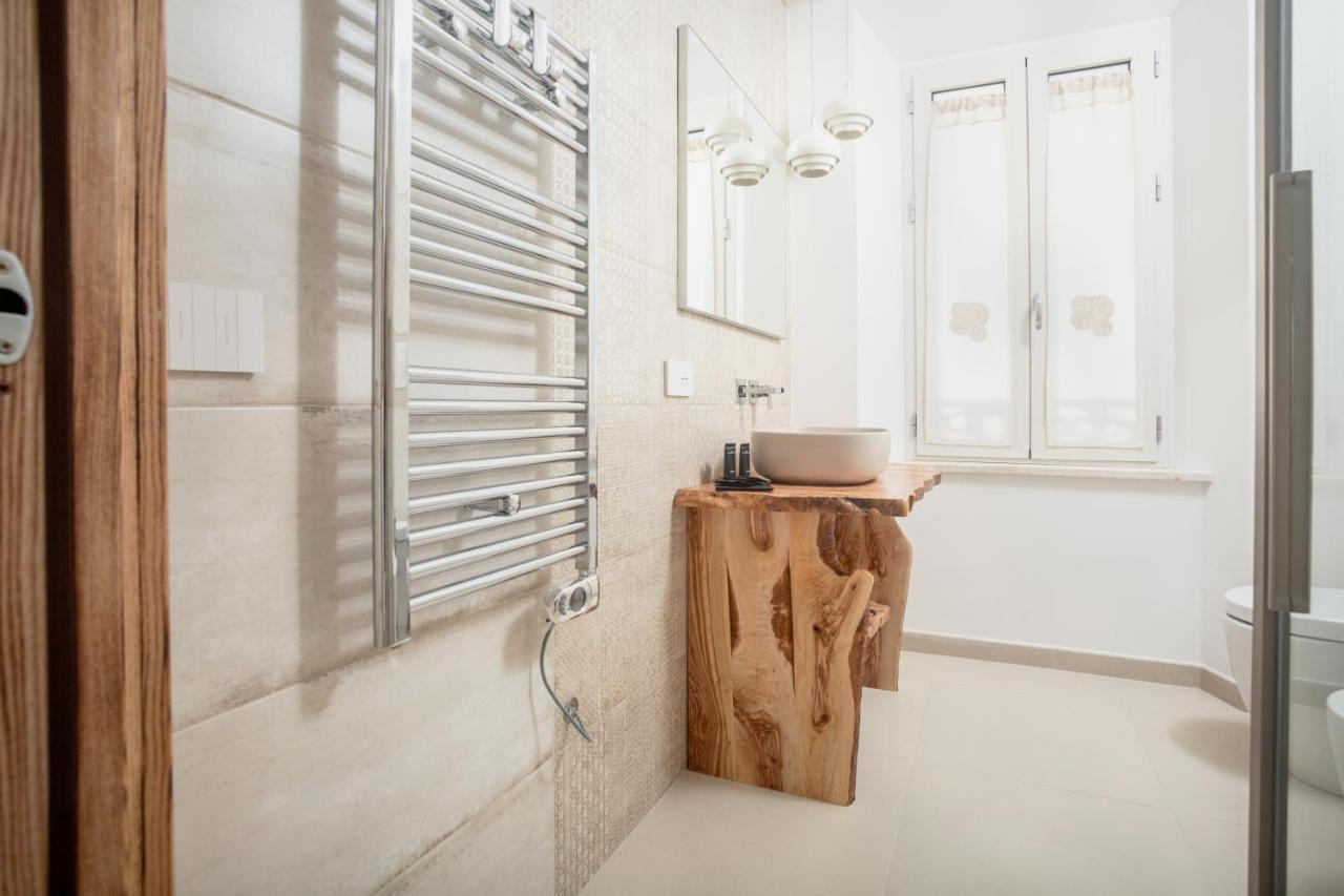 Assaje' Luxury Rooms Santa Teresa Gallura Ngoại thất bức ảnh